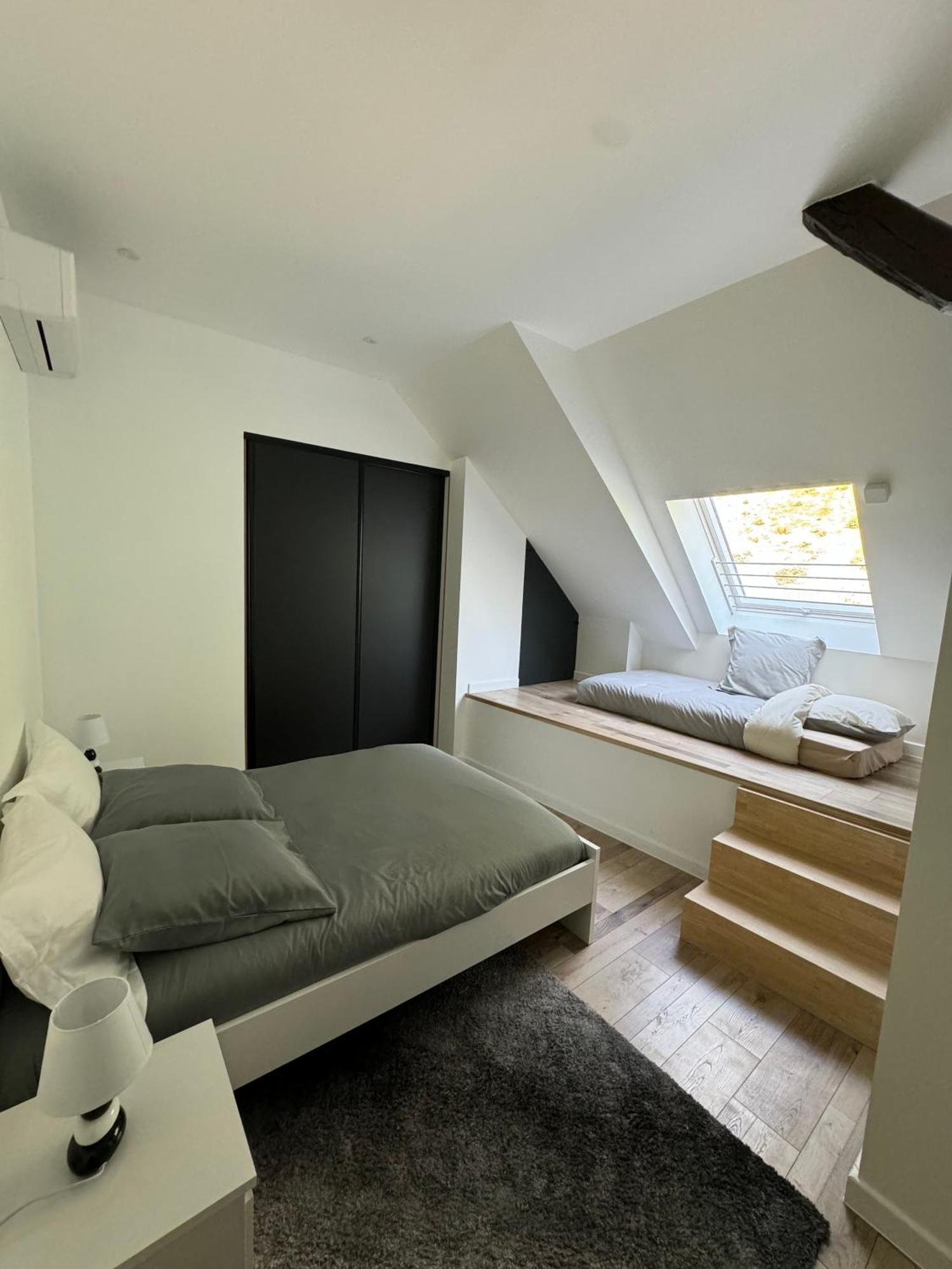 Magnifique Appartement Vue Lac - 5 Personnes Voglans Kültér fotó