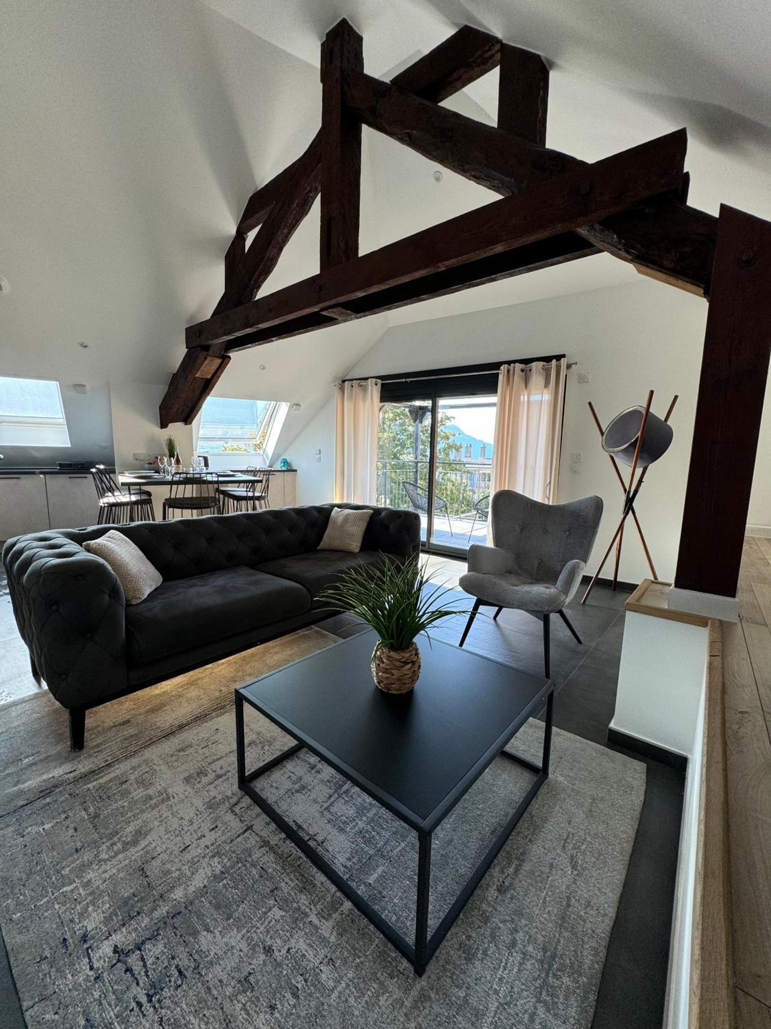 Magnifique Appartement Vue Lac - 5 Personnes Voglans Kültér fotó
